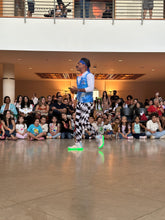 Cargar imagen en el visor de la galería, Show Animado de Angelito Creativo Bailable, Musica y juegos