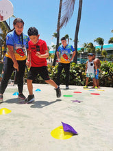 Cargar imagen en el visor de la galería, Encargado del Día de Juegos / Goofy Games